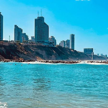 C Tower Apartments Netanya Eksteriør billede
