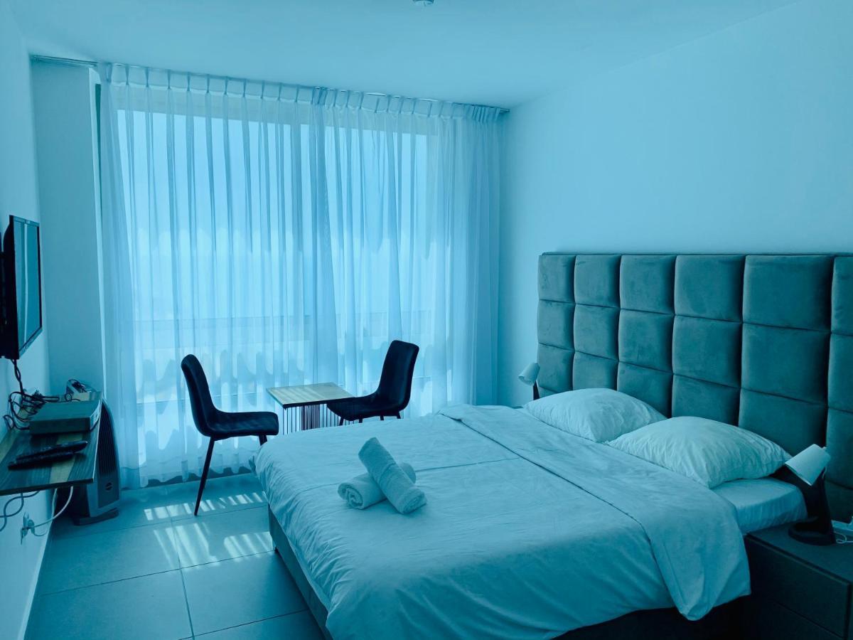 C Tower Apartments Netanya Eksteriør billede