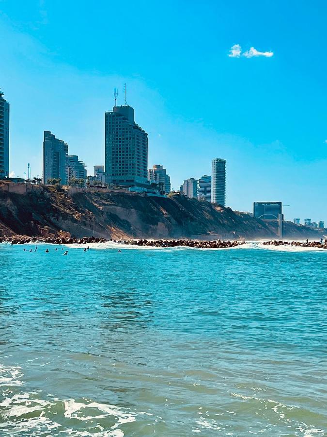 C Tower Apartments Netanya Eksteriør billede