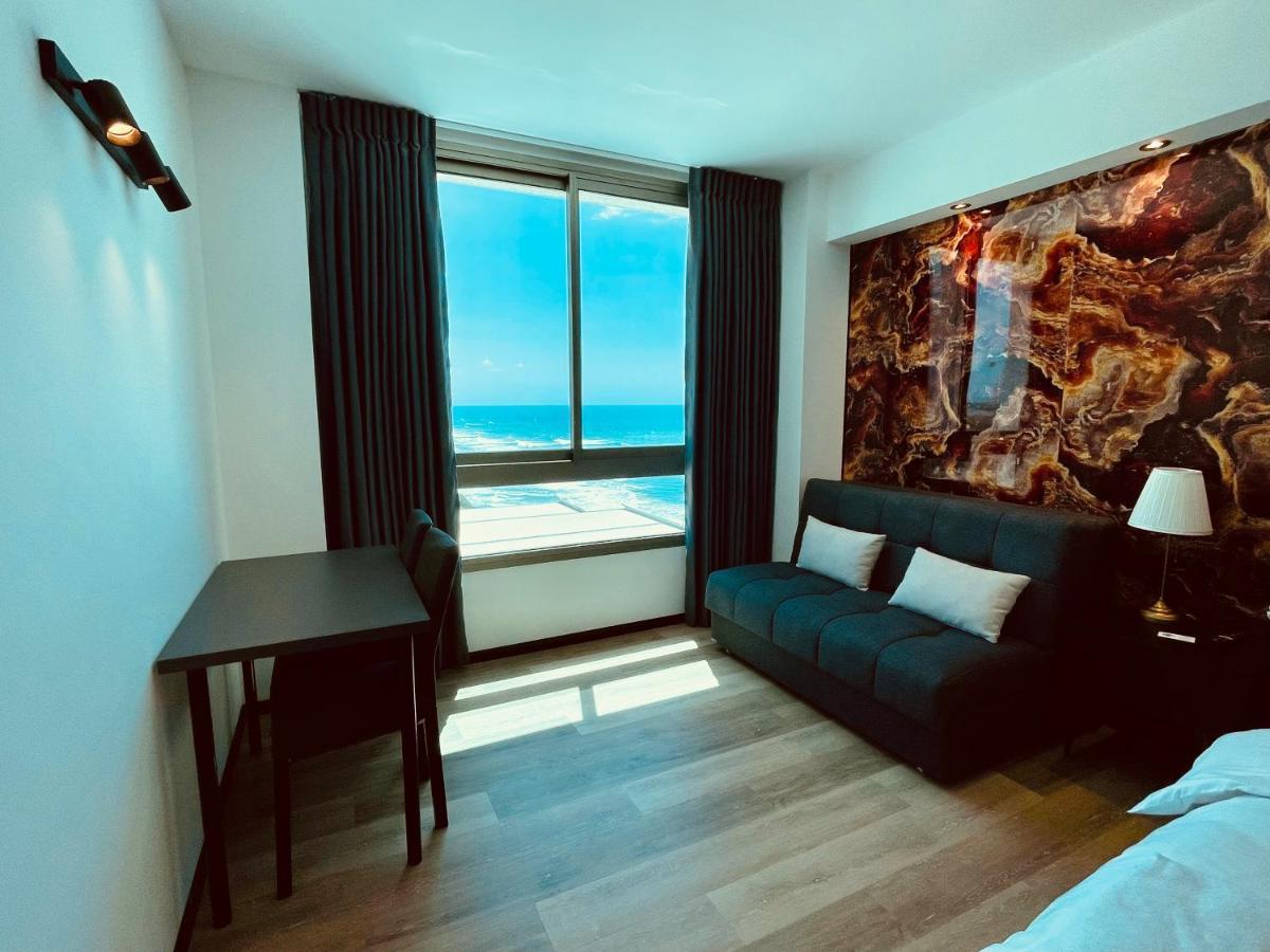 C Tower Apartments Netanya Eksteriør billede