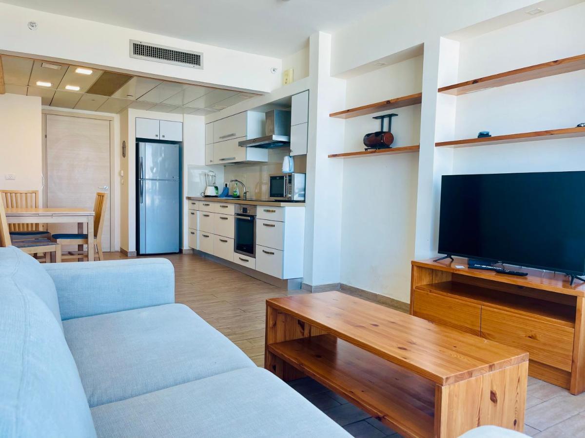 C Tower Apartments Netanya Eksteriør billede