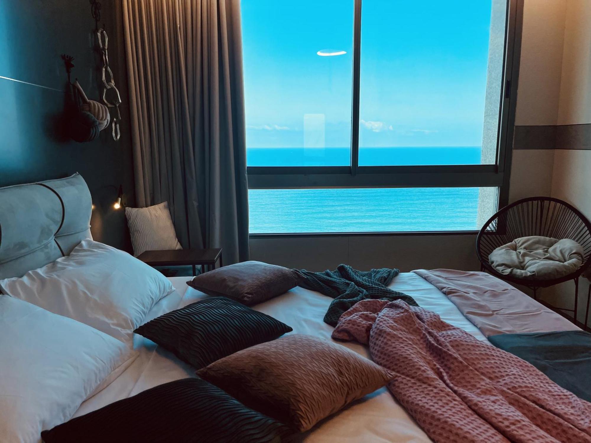 C Tower Apartments Netanya Eksteriør billede