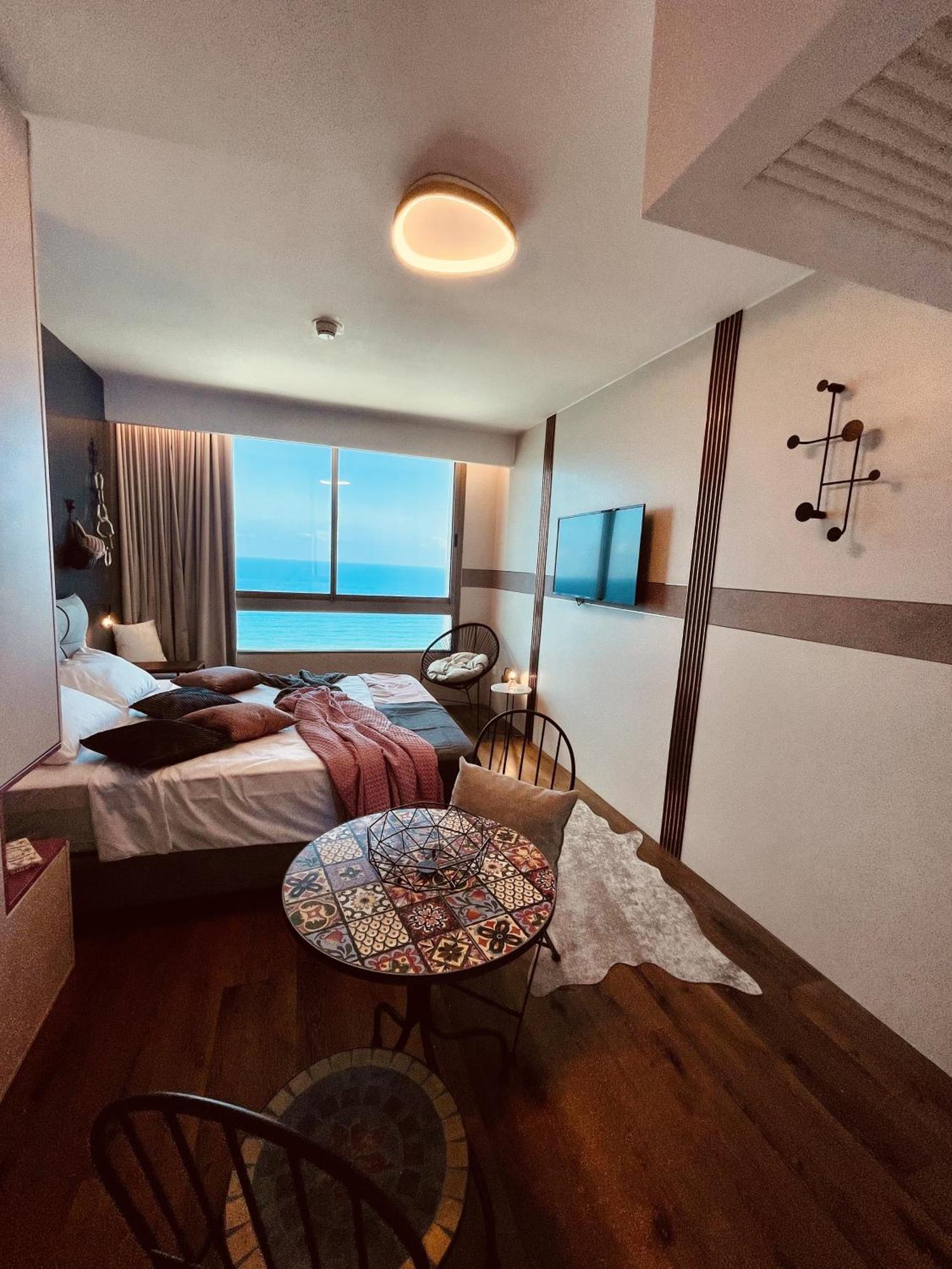 C Tower Apartments Netanya Eksteriør billede