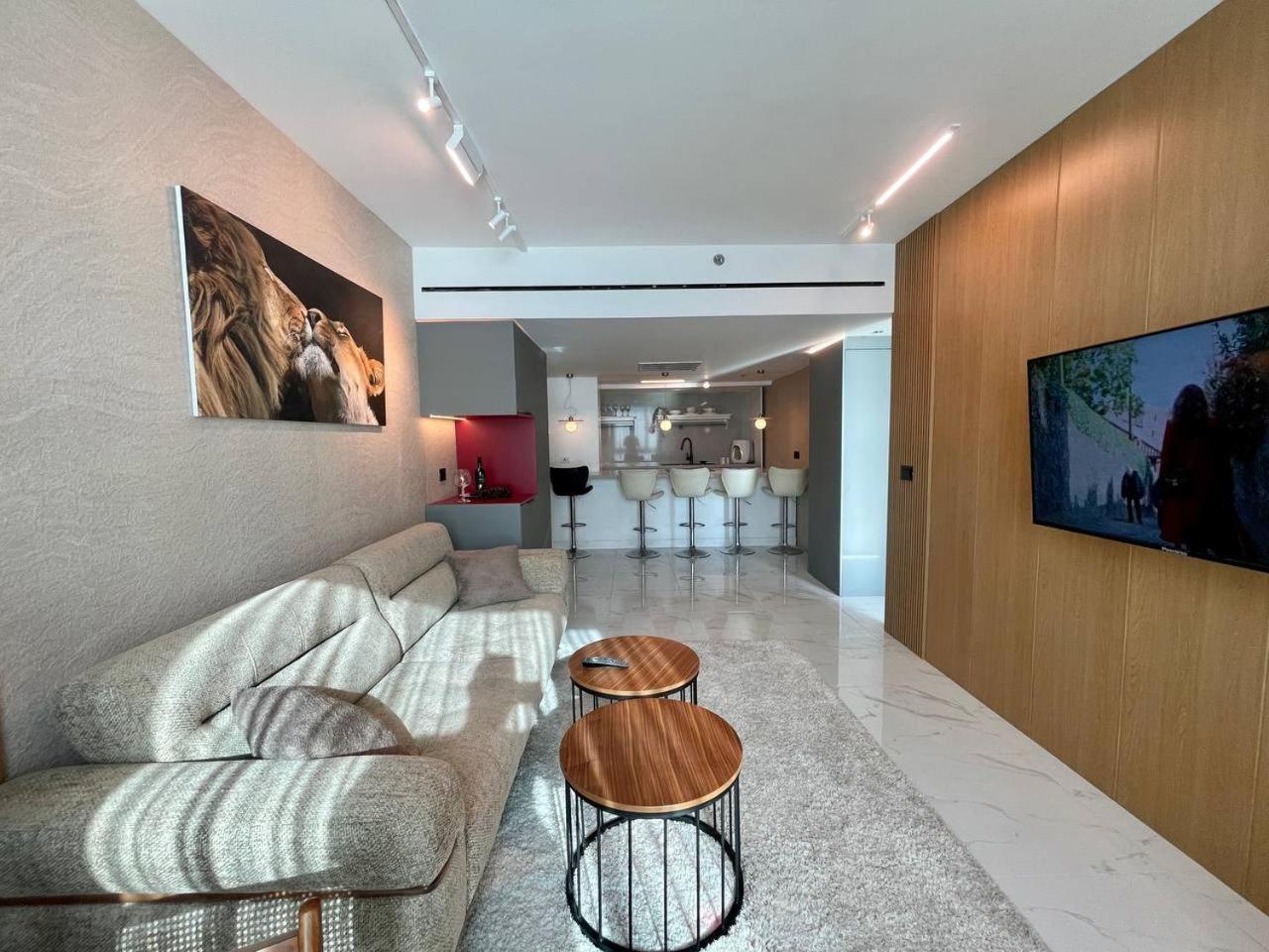 C Tower Apartments Netanya Eksteriør billede